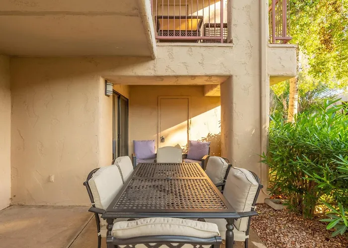2br Near Golf, Shopping & Nightlife Scottsdale