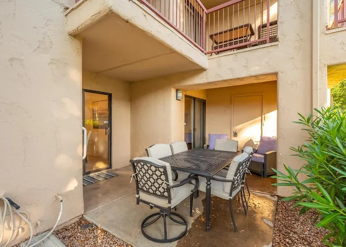 2br Near Golf, Shopping & Nightlife Holiday home