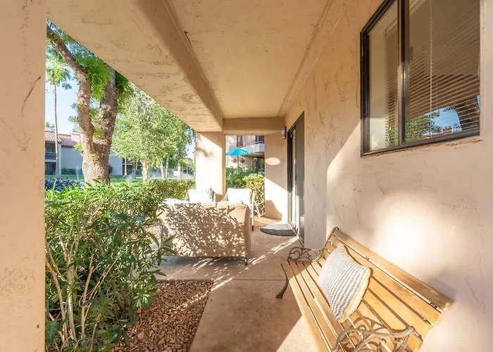 2br Near Golf, Shopping & Nightlife Holiday home